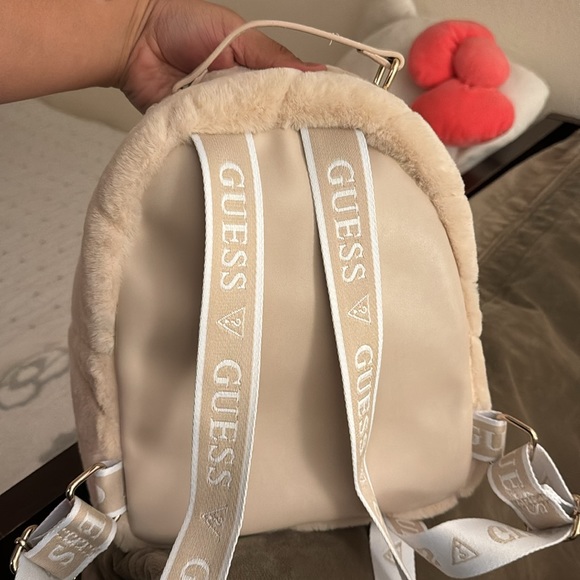 GUESS faux fur Tan mini backpack - Picture 4 of 8